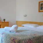 Ξενοδοχείο Ivana