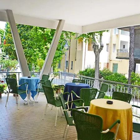 Ivana בלריה-איגאה מרינה